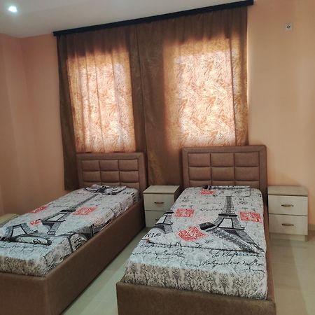 Grandino Rooms & Apartments Ulcinj Exterior photo
