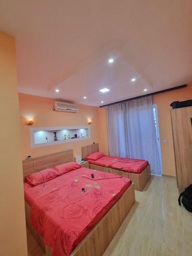 Grandino Rooms & Apartments Ulcinj Exterior photo