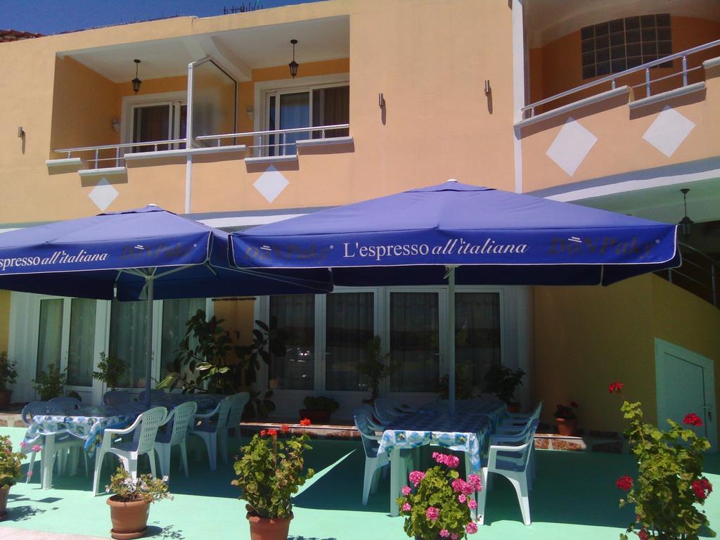 Grandino Rooms & Apartments Ulcinj Room photo