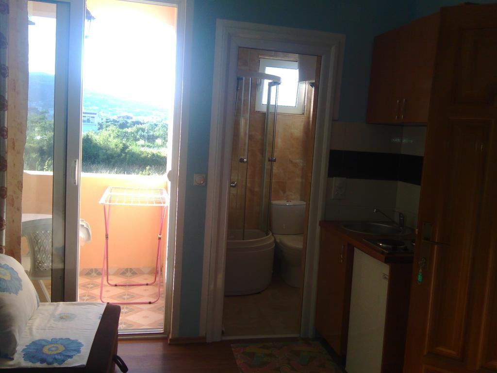 Grandino Rooms & Apartments Ulcinj Exterior photo