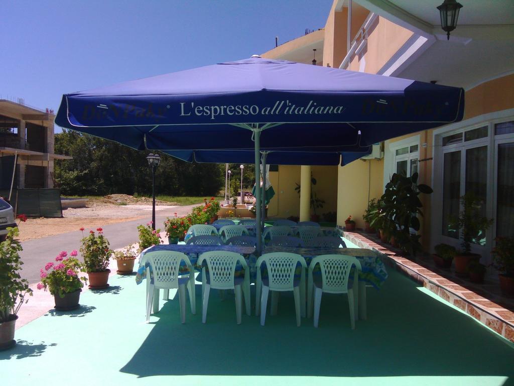 Grandino Rooms & Apartments Ulcinj Room photo